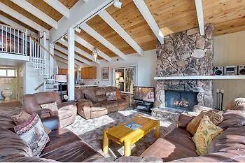 3851 Saddle Road Apartment South Lake Tahoe